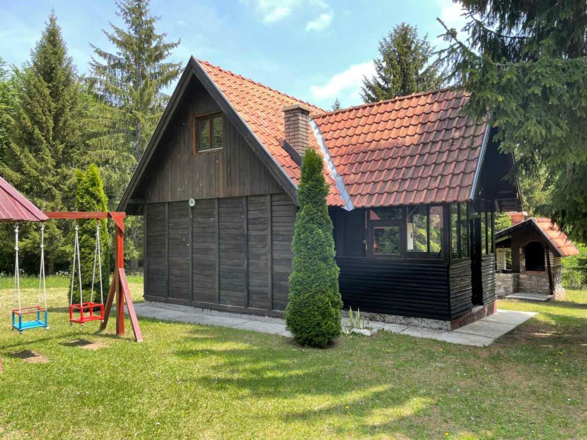 Villa Vikendica Na Sokolini Gornja Koprivna Exterior foto